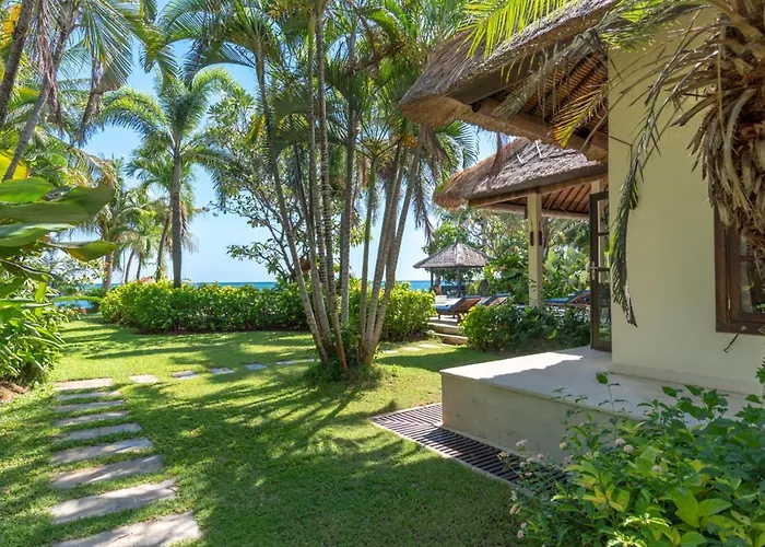 Villa Sali: Luxury Beach Villa With Staff!