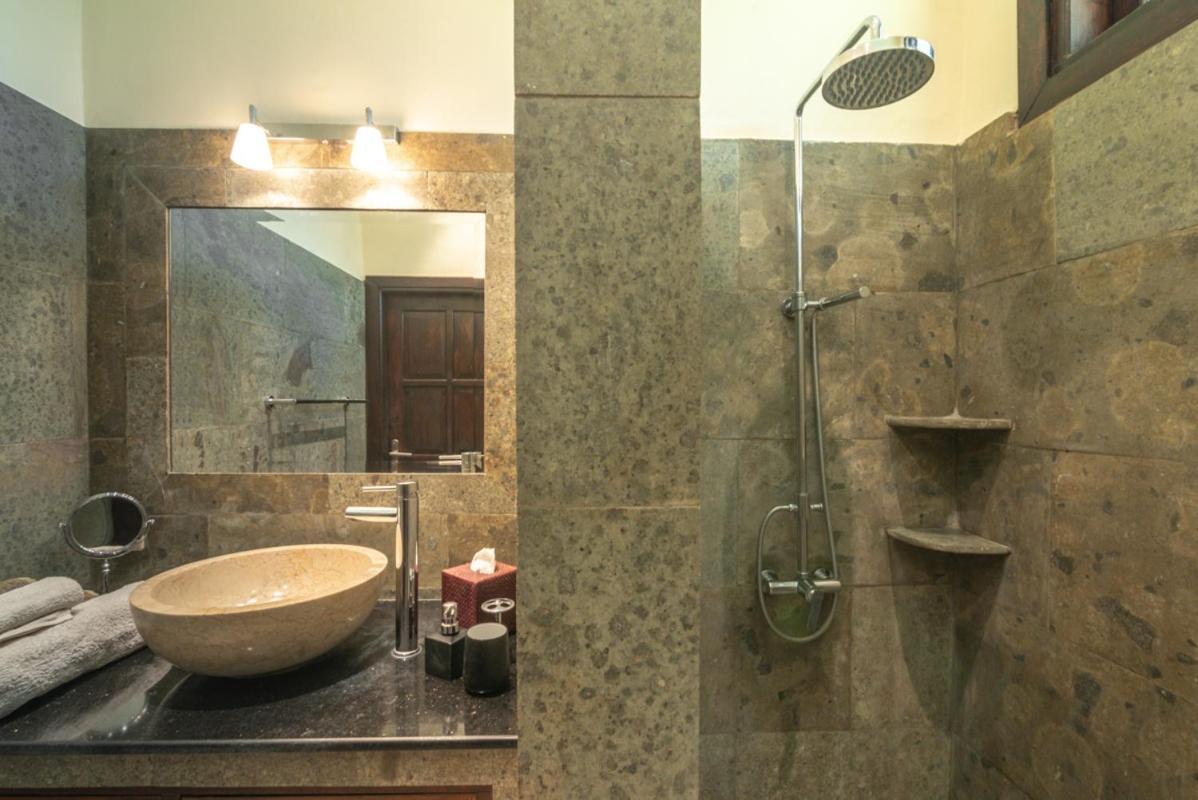 Villa Sali: Luxury With Staff! *